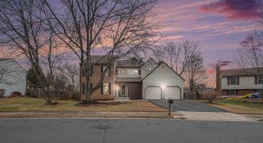 1309 ROCK CHAPEL RD, HERNDON, Virginia 20170, 5 Bedrooms Bedrooms, 9 Rooms Rooms,3 BathroomsBathrooms,Residential,For sale,1309 ROCK CHAPEL RD,VAFX2285384 MLS # VAFX2285384