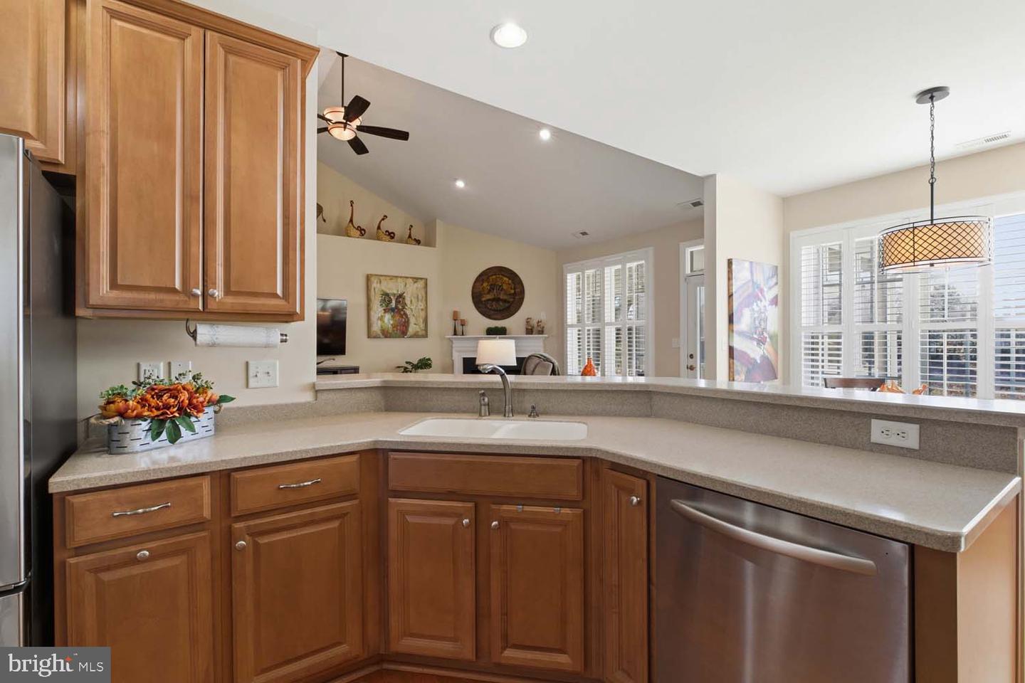 464 MIDDLE GATE, IRVINGTON, Virginia 22480, 3 Bedrooms Bedrooms, 7 Rooms Rooms,2 BathroomsBathrooms,Residential,For sale,464 MIDDLE GATE,VALV2000936 MLS # VALV2000936