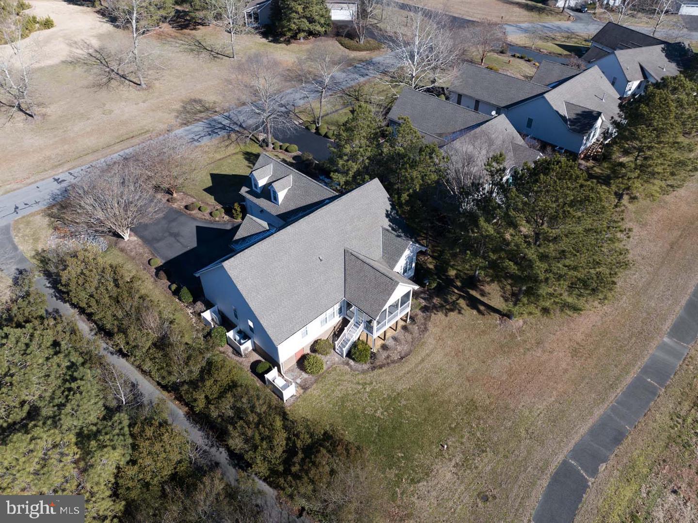 464 MIDDLE GATE, IRVINGTON, Virginia 22480, 3 Bedrooms Bedrooms, 7 Rooms Rooms,2 BathroomsBathrooms,Residential,For sale,464 MIDDLE GATE,VALV2000936 MLS # VALV2000936