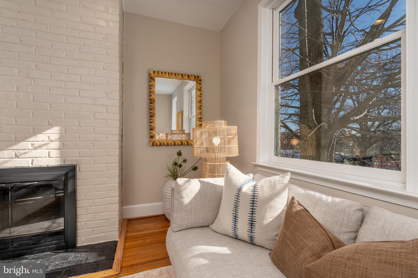 1218 D ST SE #4, WASHINGTON, District Of Columbia 20003, 1 Bedroom Bedrooms, ,1 BathroomBathrooms,Residential,For sale,1218 D ST SE #4,DCDC2241054 MLS # DCDC2241054