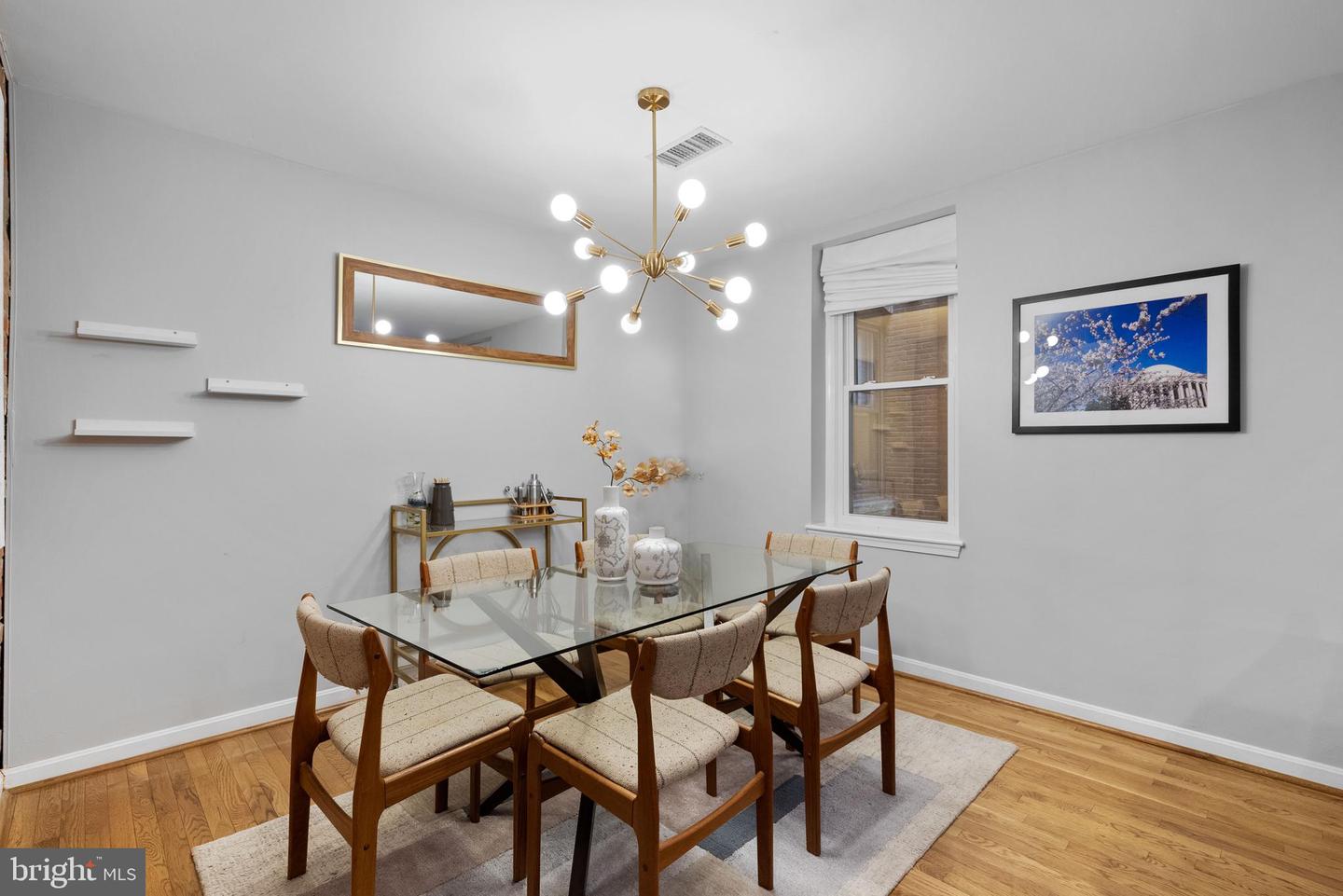 410 11TH ST NE #6, WASHINGTON, District Of Columbia 20002, 2 Bedrooms Bedrooms, ,1 BathroomBathrooms,Residential,For sale,410 11TH ST NE #6,DCDC2241736 MLS # DCDC2241736