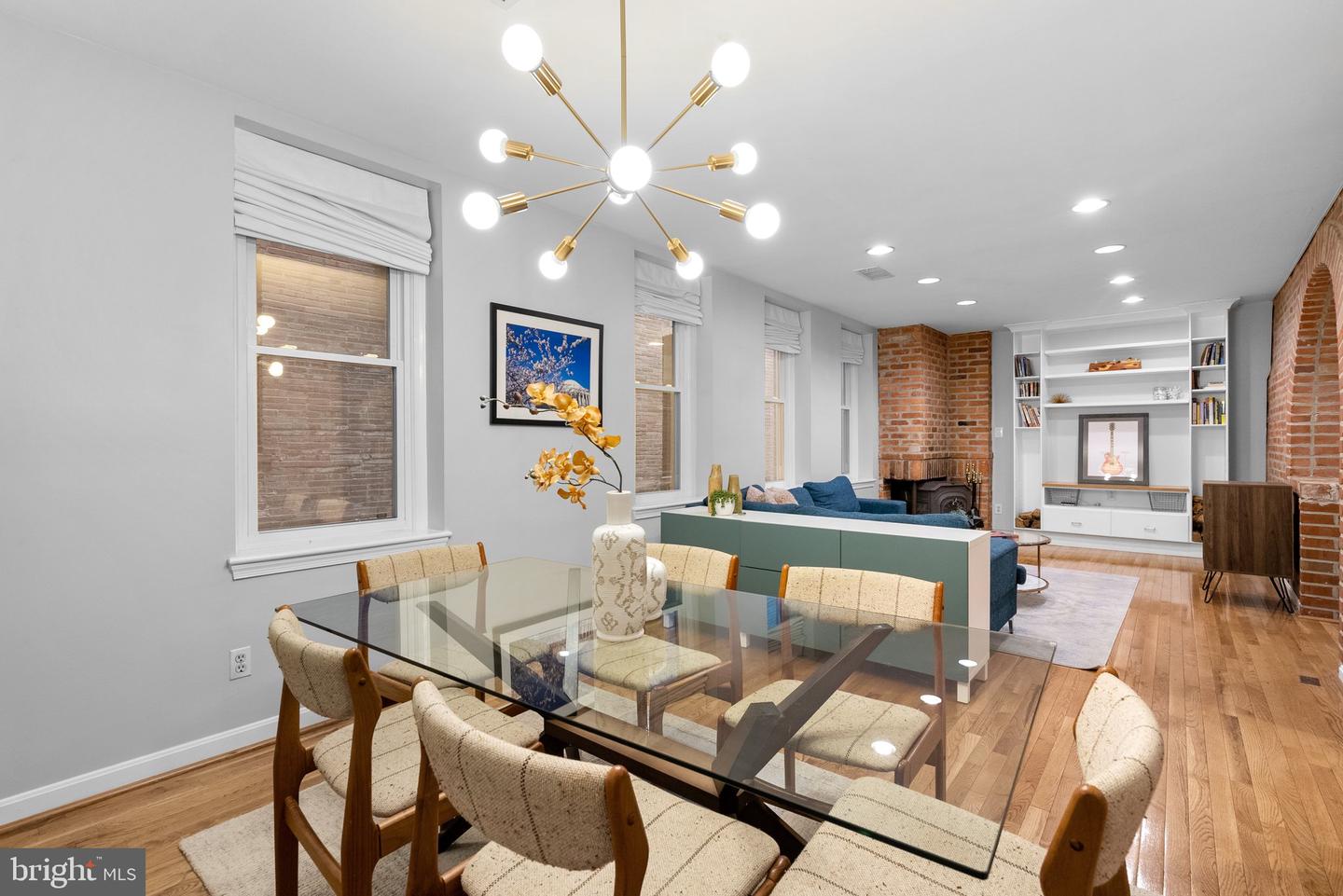 410 11TH ST NE #6, WASHINGTON, District Of Columbia 20002, 2 Bedrooms Bedrooms, ,1 BathroomBathrooms,Residential,For sale,410 11TH ST NE #6,DCDC2241736 MLS # DCDC2241736