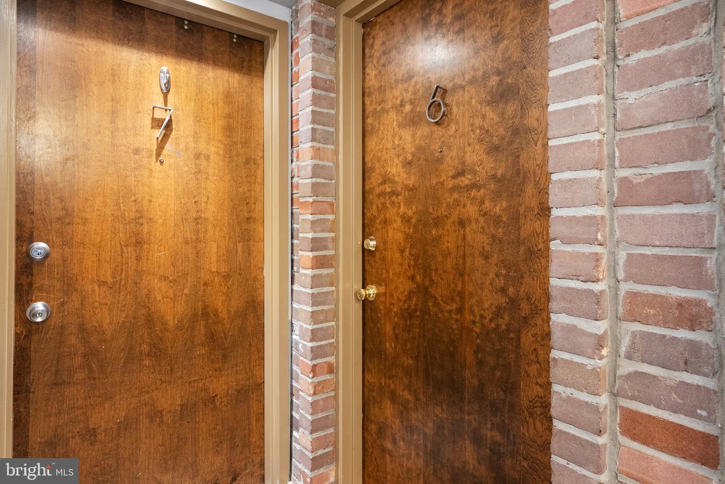 410 11TH ST NE #6, WASHINGTON, District Of Columbia 20002, 2 Bedrooms Bedrooms, ,1 BathroomBathrooms,Residential,For sale,410 11TH ST NE #6,DCDC2241736 MLS # DCDC2241736