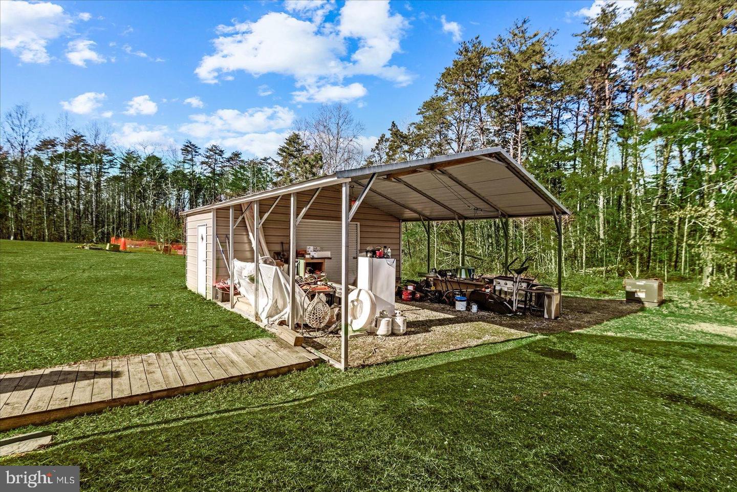 6600 STUBBS BRIDGE RD, SPOTSYLVANIA, Virginia 22551, 3 Bedrooms Bedrooms, 6 Rooms Rooms,2 BathroomsBathrooms,Residential,For sale,6600 STUBBS BRIDGE RD,VASP2038712 MLS # VASP2038712 6600 STUBBS BRIDGE RD, SPOTSYLVANIA, Virginia 22551, 3 Bedrooms Bedrooms, 6 Rooms Rooms,2 BathroomsBathrooms,Residential,For sale,6600 STUBBS BRIDGE RD,VASP2038712 MLS # VASP2038712