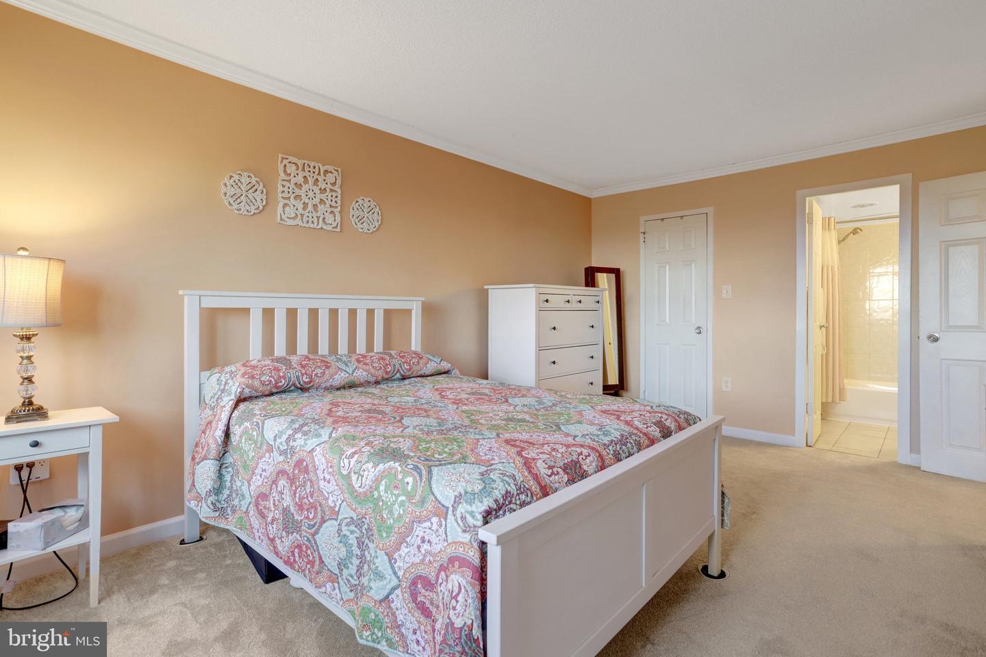 2500 N VAN DORN ST #521, ALEXANDRIA, Virginia 22302, 2 Bedrooms Bedrooms, ,2 BathroomsBathrooms,Residential,For sale,2500 N VAN DORN ST #521,VAAX2053294 MLS # VAAX2053294 2500 N VAN DORN ST #521, ALEXANDRIA, Virginia 22302, 2 Bedrooms Bedrooms, ,2 BathroomsBathrooms,Residential,For sale,2500 N VAN DORN ST #521,VAAX2053294 MLS # VAAX2053294