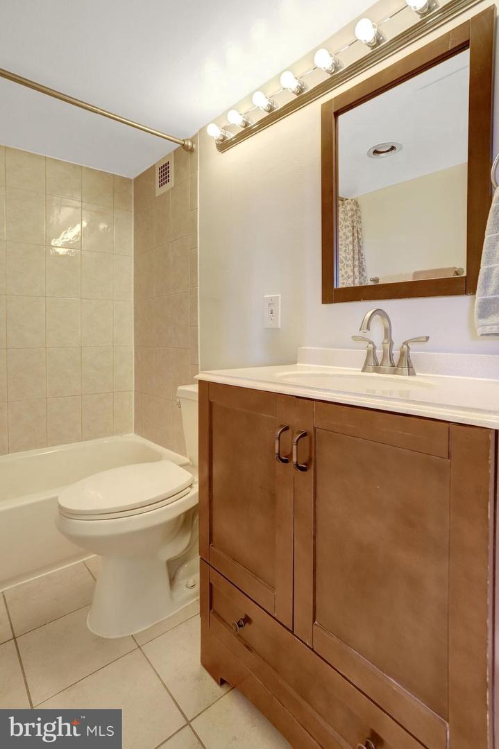 2500 N VAN DORN ST #521, ALEXANDRIA, Virginia 22302, 2 Bedrooms Bedrooms, ,2 BathroomsBathrooms,Residential,For sale,2500 N VAN DORN ST #521,VAAX2053294 MLS # VAAX2053294 2500 N VAN DORN ST #521, ALEXANDRIA, Virginia 22302, 2 Bedrooms Bedrooms, ,2 BathroomsBathrooms,Residential,For sale,2500 N VAN DORN ST #521,VAAX2053294 MLS # VAAX2053294