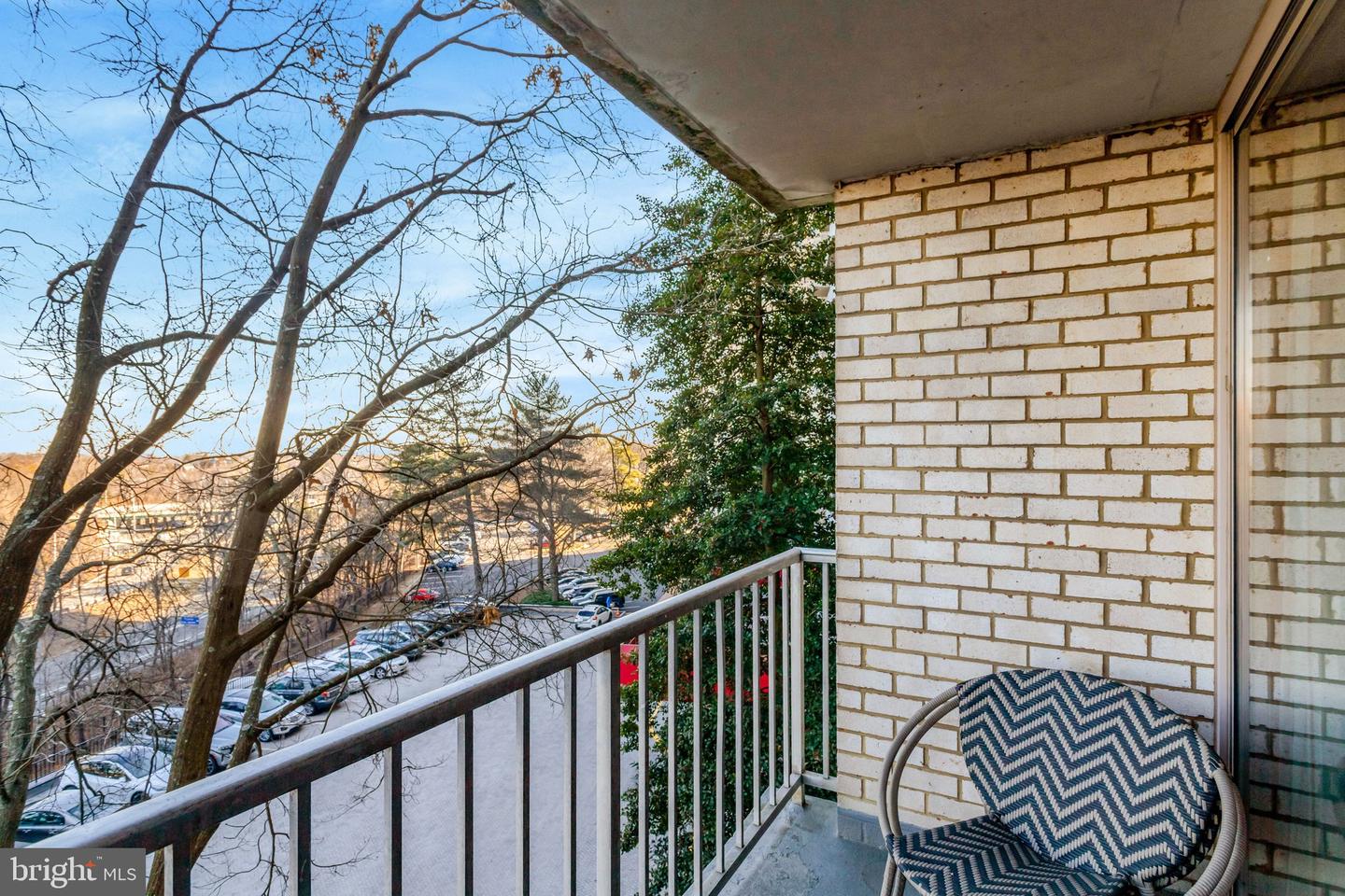 2500 N VAN DORN ST #521, ALEXANDRIA, Virginia 22302, 2 Bedrooms Bedrooms, ,2 BathroomsBathrooms,Residential,For sale,2500 N VAN DORN ST #521,VAAX2053294 MLS # VAAX2053294 2500 N VAN DORN ST #521, ALEXANDRIA, Virginia 22302, 2 Bedrooms Bedrooms, ,2 BathroomsBathrooms,Residential,For sale,2500 N VAN DORN ST #521,VAAX2053294 MLS # VAAX2053294