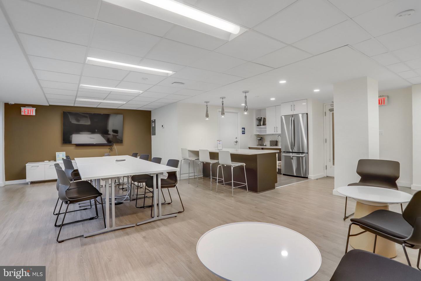 2500 N VAN DORN ST #521, ALEXANDRIA, Virginia 22302, 2 Bedrooms Bedrooms, ,2 BathroomsBathrooms,Residential,For sale,2500 N VAN DORN ST #521,VAAX2053294 MLS # VAAX2053294 2500 N VAN DORN ST #521, ALEXANDRIA, Virginia 22302, 2 Bedrooms Bedrooms, ,2 BathroomsBathrooms,Residential,For sale,2500 N VAN DORN ST #521,VAAX2053294 MLS # VAAX2053294