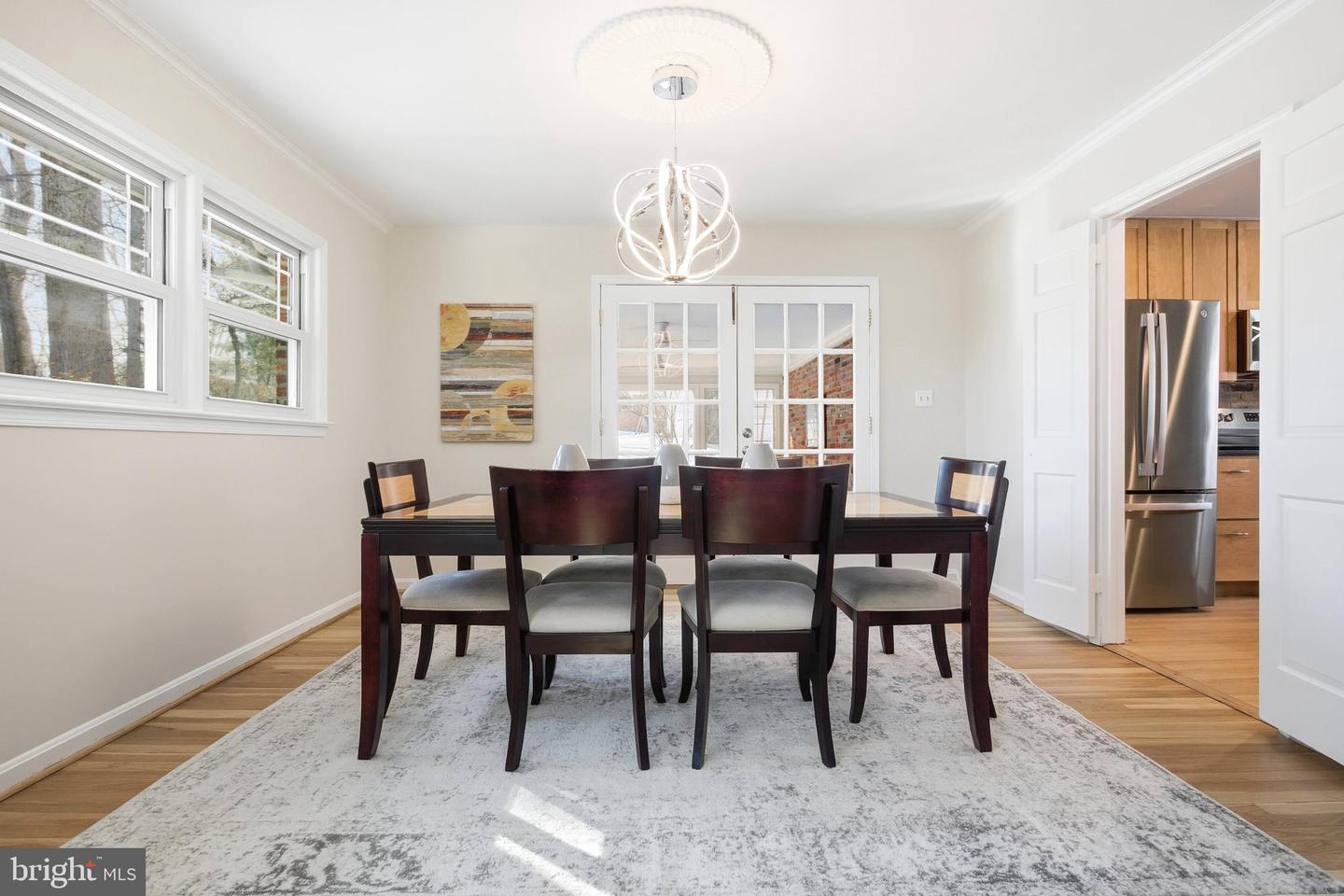 521 CREEK CROSSING RD NE, VIENNA, Virginia 22180, 5 Bedrooms Bedrooms, ,3 BathroomsBathrooms,Residential,For sale,521 CREEK CROSSING RD NE,VAFX2286688 MLS # VAFX2286688