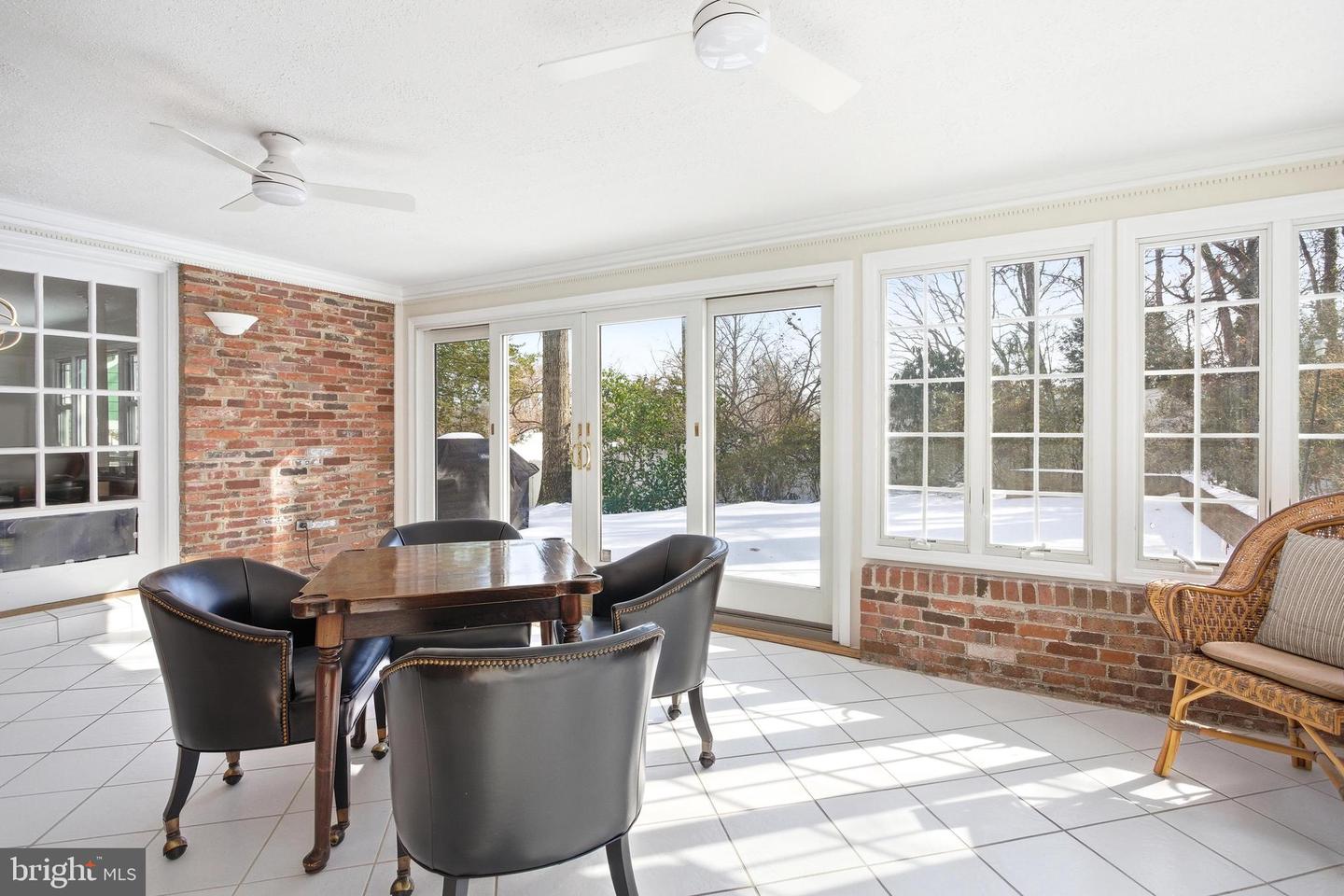 521 CREEK CROSSING RD NE, VIENNA, Virginia 22180, 5 Bedrooms Bedrooms, ,3 BathroomsBathrooms,Residential,For sale,521 CREEK CROSSING RD NE,VAFX2286688 MLS # VAFX2286688