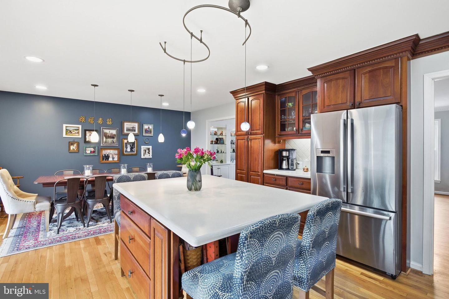 8130 BRIAR CREEK DR, ANNANDALE, Virginia 22003, 6 Bedrooms Bedrooms, ,4 BathroomsBathrooms,Residential,For sale,8130 BRIAR CREEK DR,VAFX2287186 MLS # VAFX2287186