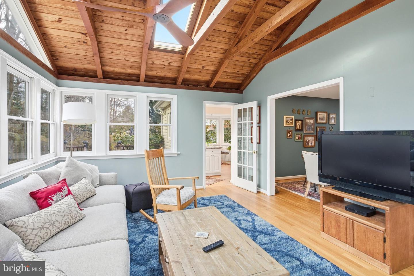 8130 BRIAR CREEK DR, ANNANDALE, Virginia 22003, 6 Bedrooms Bedrooms, ,4 BathroomsBathrooms,Residential,For sale,8130 BRIAR CREEK DR,VAFX2287186 MLS # VAFX2287186