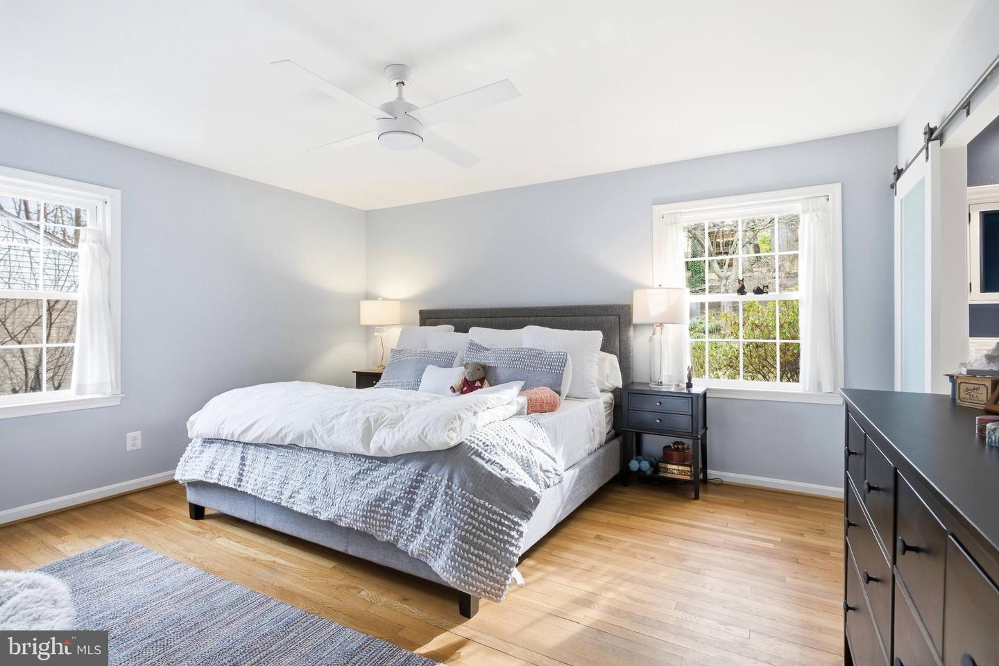 8130 BRIAR CREEK DR, ANNANDALE, Virginia 22003, 6 Bedrooms Bedrooms, ,4 BathroomsBathrooms,Residential,For sale,8130 BRIAR CREEK DR,VAFX2287186 MLS # VAFX2287186