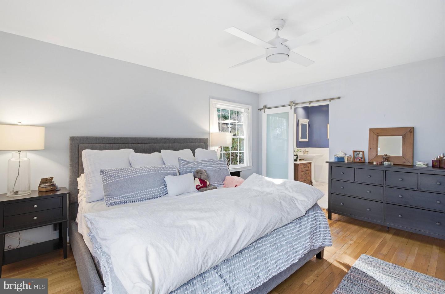 8130 BRIAR CREEK DR, ANNANDALE, Virginia 22003, 6 Bedrooms Bedrooms, ,4 BathroomsBathrooms,Residential,For sale,8130 BRIAR CREEK DR,VAFX2287186 MLS # VAFX2287186