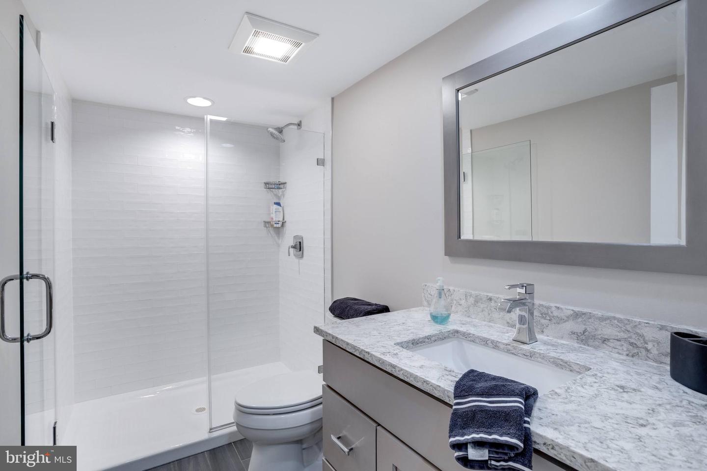 8130 BRIAR CREEK DR, ANNANDALE, Virginia 22003, 6 Bedrooms Bedrooms, ,4 BathroomsBathrooms,Residential,For sale,8130 BRIAR CREEK DR,VAFX2287186 MLS # VAFX2287186