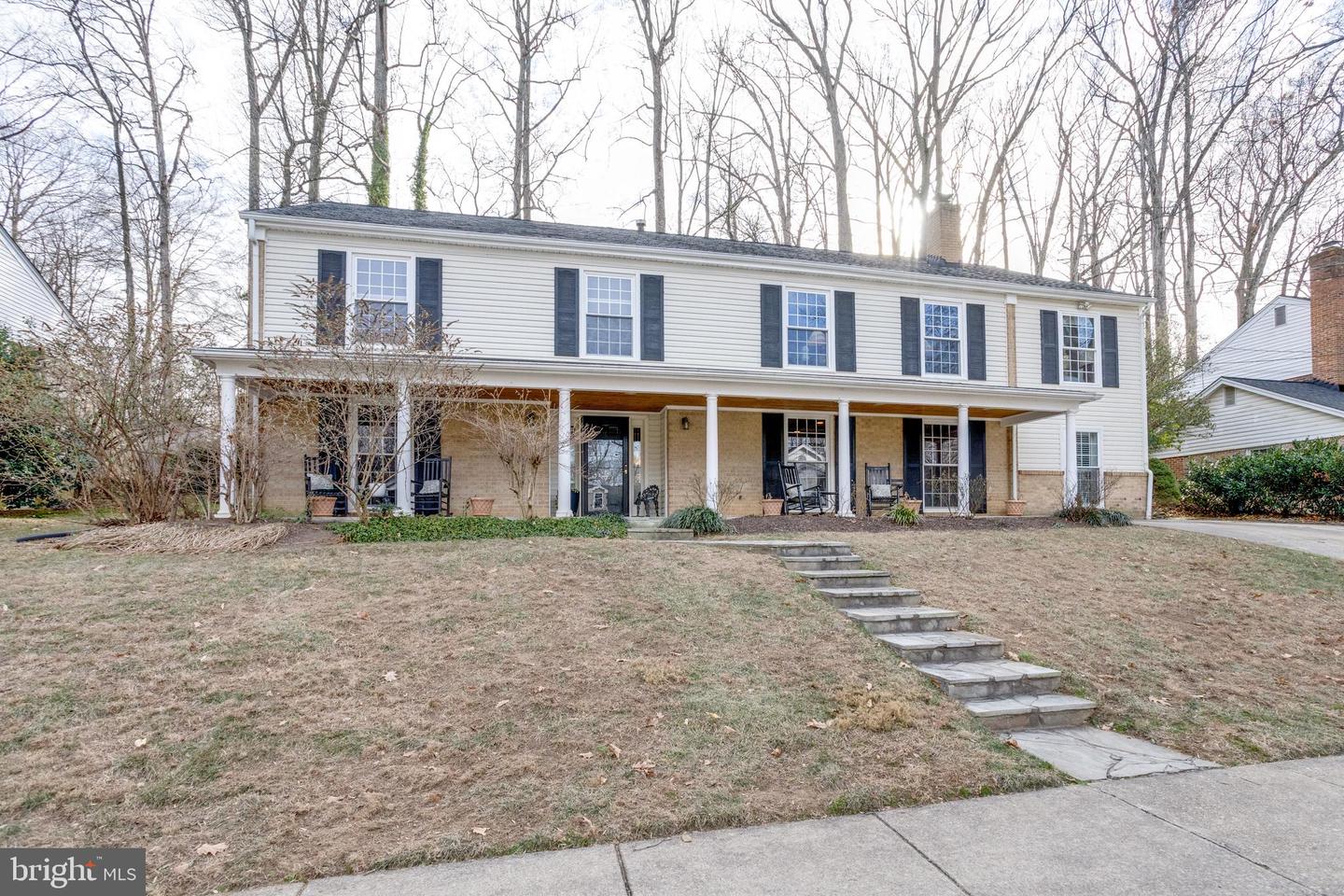 8130 BRIAR CREEK DR, ANNANDALE, Virginia 22003, 6 Bedrooms Bedrooms, ,4 BathroomsBathrooms,Residential,For sale,8130 BRIAR CREEK DR,VAFX2287186 MLS # VAFX2287186