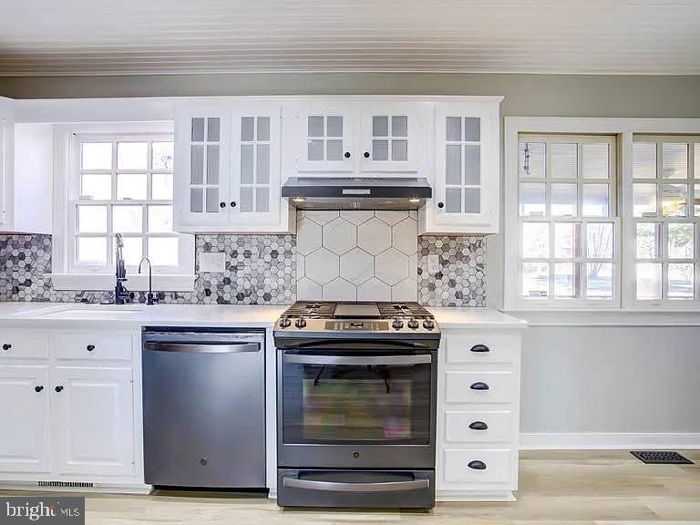 12148 ATLANTIC RD, TEMPERANCEVILLE, Virginia 23302, ,Residential,For sale,12148 ATLANTIC RD,VAAC2002570 MLS # VAAC2002570