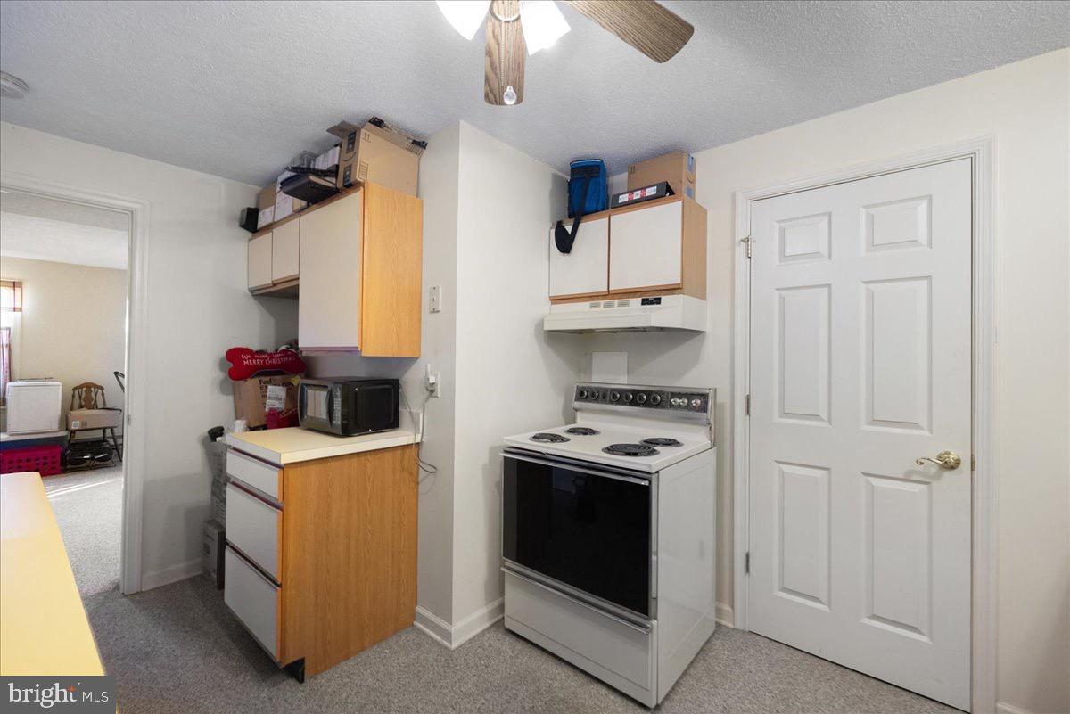 611 TUDOR DR, WINCHESTER, Virginia 22603, 3 Bedrooms Bedrooms, 10 Rooms Rooms,2 BathroomsBathrooms,Residential,For sale,611 TUDOR DR,VAFV2039200 MLS # VAFV2039200