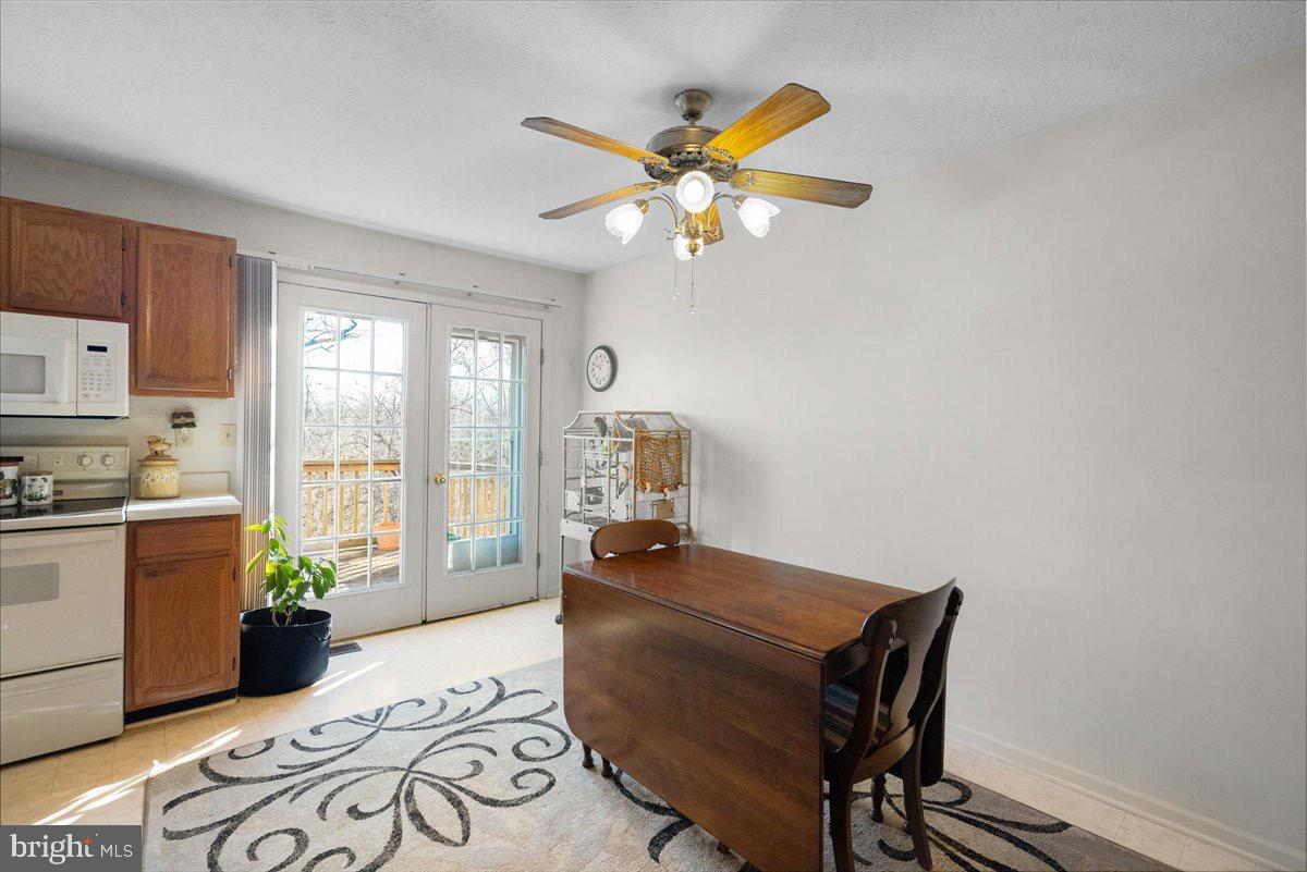 611 TUDOR DR, WINCHESTER, Virginia 22603, 3 Bedrooms Bedrooms, 10 Rooms Rooms,2 BathroomsBathrooms,Residential,For sale,611 TUDOR DR,VAFV2039200 MLS # VAFV2039200