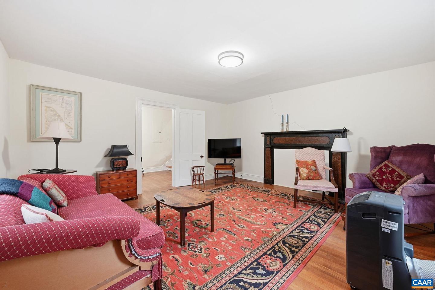 204 HOLLADAY AVE, GORDONSVILLE, Virginia 22942, 3 Bedrooms Bedrooms, ,1 BathroomBathrooms,Residential,For sale,204 HOLLADAY AVE,672786 MLS # 672786 204 HOLLADAY AVE, GORDONSVILLE, Virginia 22942, 3 Bedrooms Bedrooms, ,1 BathroomBathrooms,Residential,For sale,204 HOLLADAY AVE,672786 MLS # 672786