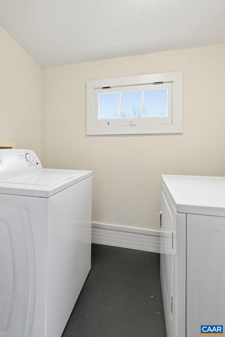 204 HOLLADAY AVE, GORDONSVILLE, Virginia 22942, 3 Bedrooms Bedrooms, ,1 BathroomBathrooms,Residential,For sale,204 HOLLADAY AVE,672786 MLS # 672786 204 HOLLADAY AVE, GORDONSVILLE, Virginia 22942, 3 Bedrooms Bedrooms, ,1 BathroomBathrooms,Residential,For sale,204 HOLLADAY AVE,672786 MLS # 672786