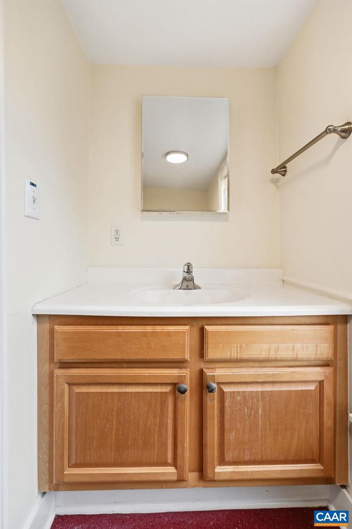 204 HOLLADAY AVE, GORDONSVILLE, Virginia 22942, 3 Bedrooms Bedrooms, ,1 BathroomBathrooms,Residential,For sale,204 HOLLADAY AVE,672786 MLS # 672786 204 HOLLADAY AVE, GORDONSVILLE, Virginia 22942, 3 Bedrooms Bedrooms, ,1 BathroomBathrooms,Residential,For sale,204 HOLLADAY AVE,672786 MLS # 672786