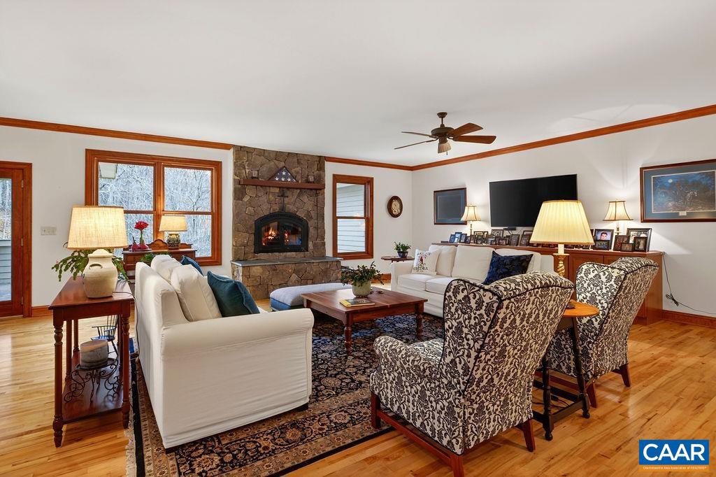 519 FOOTHILLS DR, NELLYSFORD, Virginia 22958, 4 Bedrooms Bedrooms, ,3 BathroomsBathrooms,Residential,For sale,519 FOOTHILLS DR,672810 MLS # 672810