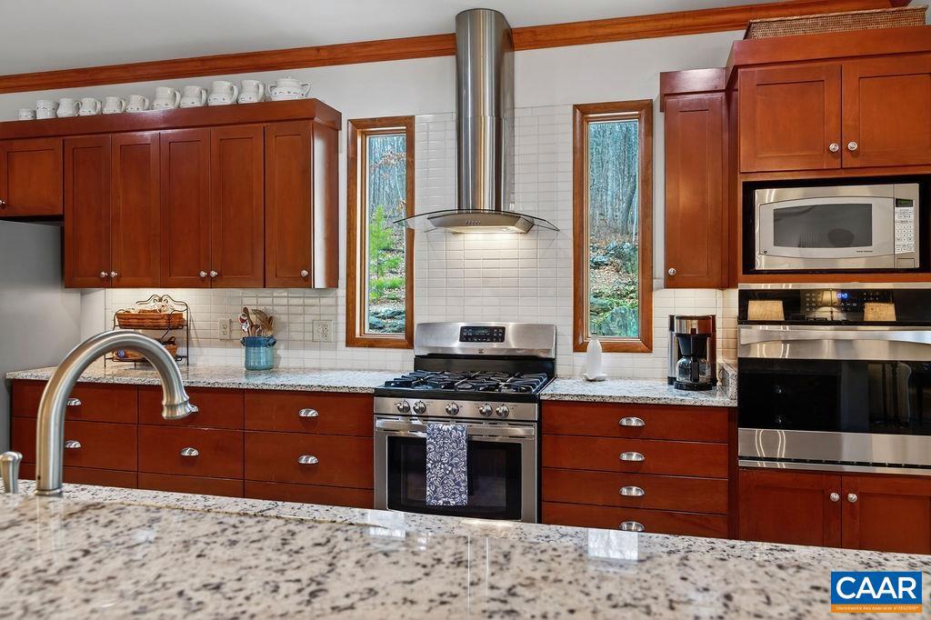 519 FOOTHILLS DR, NELLYSFORD, Virginia 22958, 4 Bedrooms Bedrooms, ,3 BathroomsBathrooms,Residential,For sale,519 FOOTHILLS DR,672810 MLS # 672810