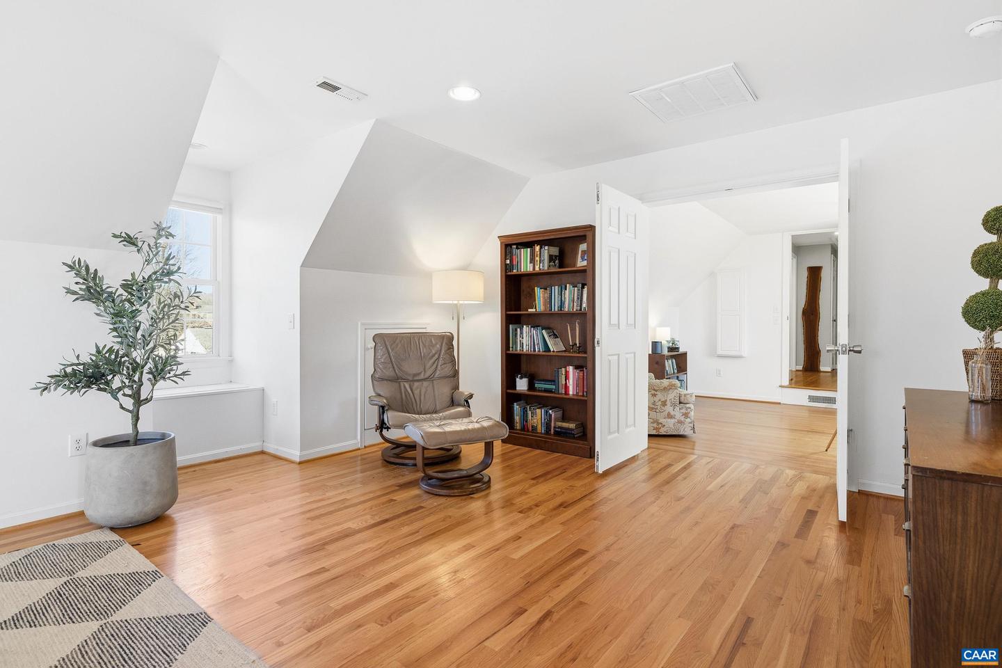 262 VILLAGE DR, MADISON, Virginia 22727, 3 Bedrooms Bedrooms, ,3 BathroomsBathrooms,Residential,For sale,262 VILLAGE DR,672811 MLS # 672811 262 VILLAGE DR, MADISON, Virginia 22727, 3 Bedrooms Bedrooms, ,3 BathroomsBathrooms,Residential,For sale,262 VILLAGE DR,672811 MLS # 672811