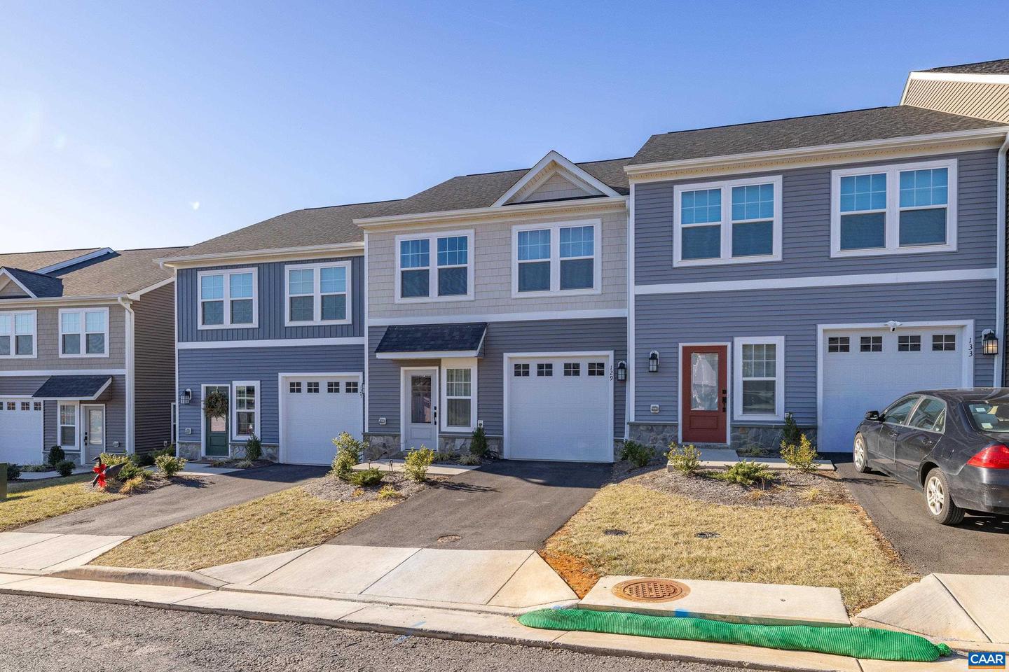 129 RIDGELINE DR, WAYNESBORO, Virginia 22980, 3 Bedrooms Bedrooms, ,2 BathroomsBathrooms,Residential,For sale,129 RIDGELINE DR,672814 MLS # 672814 129 RIDGELINE DR, WAYNESBORO, Virginia 22980, 3 Bedrooms Bedrooms, ,2 BathroomsBathrooms,Residential,For sale,129 RIDGELINE DR,672814 MLS # 672814