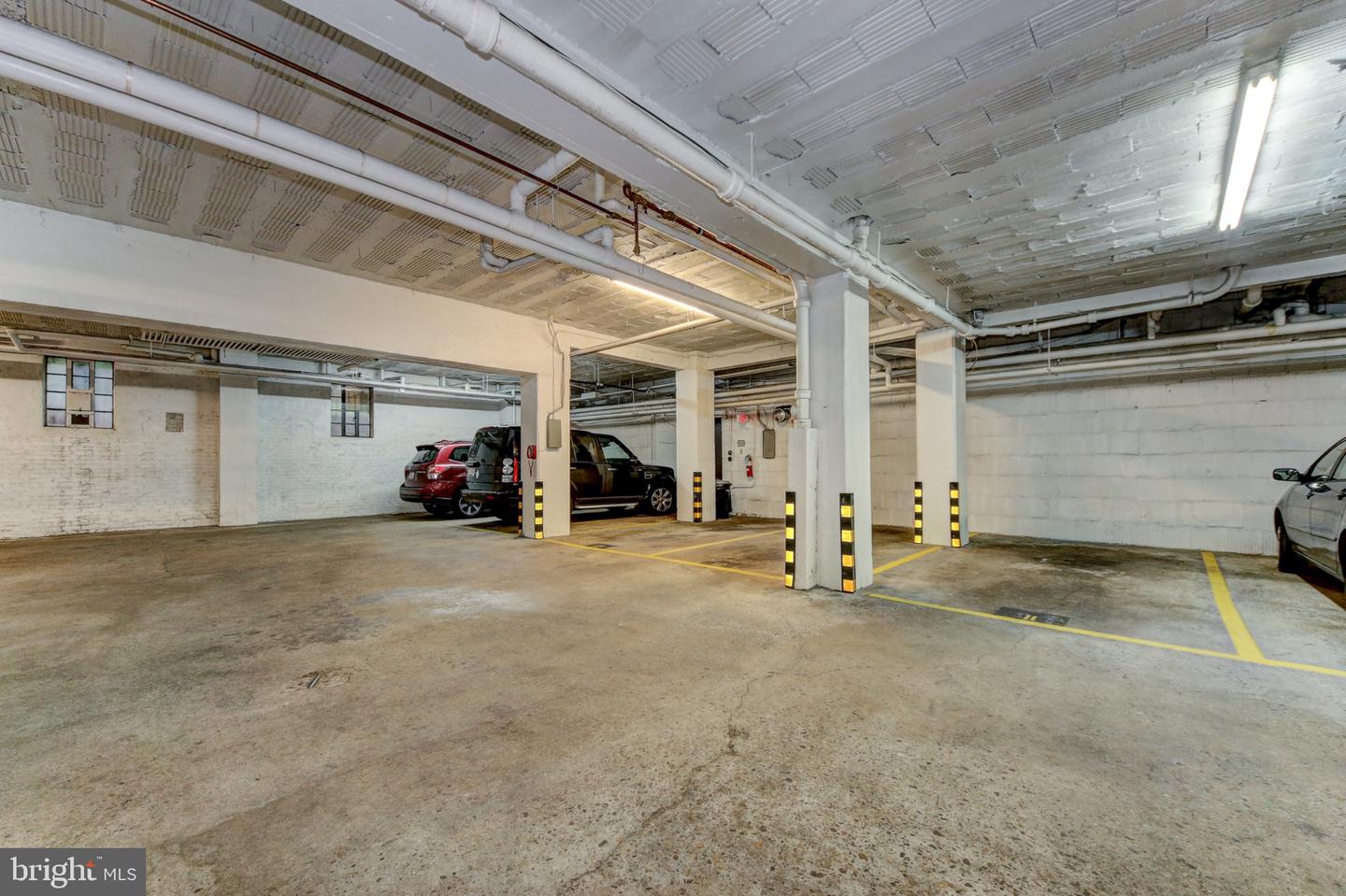 3000 TILDEN ST NW #501-I, WASHINGTON, District Of Columbia 20008, 3 Bedrooms Bedrooms, 9 Rooms Rooms,2 BathroomsBathrooms,Residential,For sale,3000 TILDEN ST NW #501-I,DCDC2243306 MLS # DCDC2243306