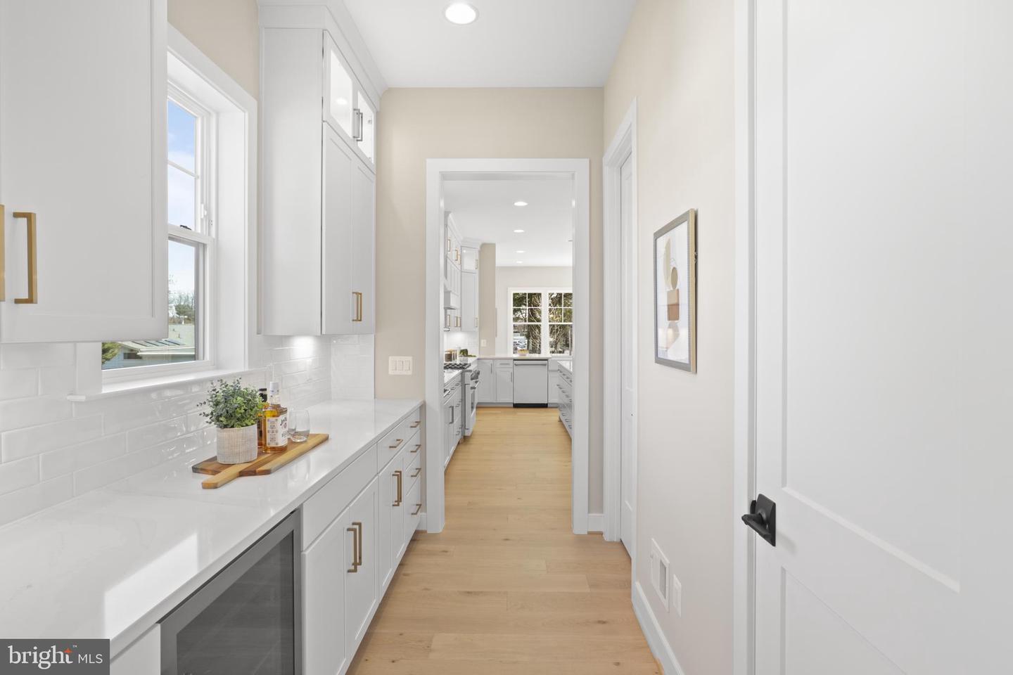 404 WINDOVER CT NW, VIENNA, Virginia 22180, 6 Bedrooms Bedrooms, ,5 BathroomsBathrooms,Residential,For sale,404 WINDOVER CT NW,VAFX2287744 MLS # VAFX2287744 404 WINDOVER CT NW, VIENNA, Virginia 22180, 6 Bedrooms Bedrooms, ,5 BathroomsBathrooms,Residential,For sale,404 WINDOVER CT NW,VAFX2287744 MLS # VAFX2287744