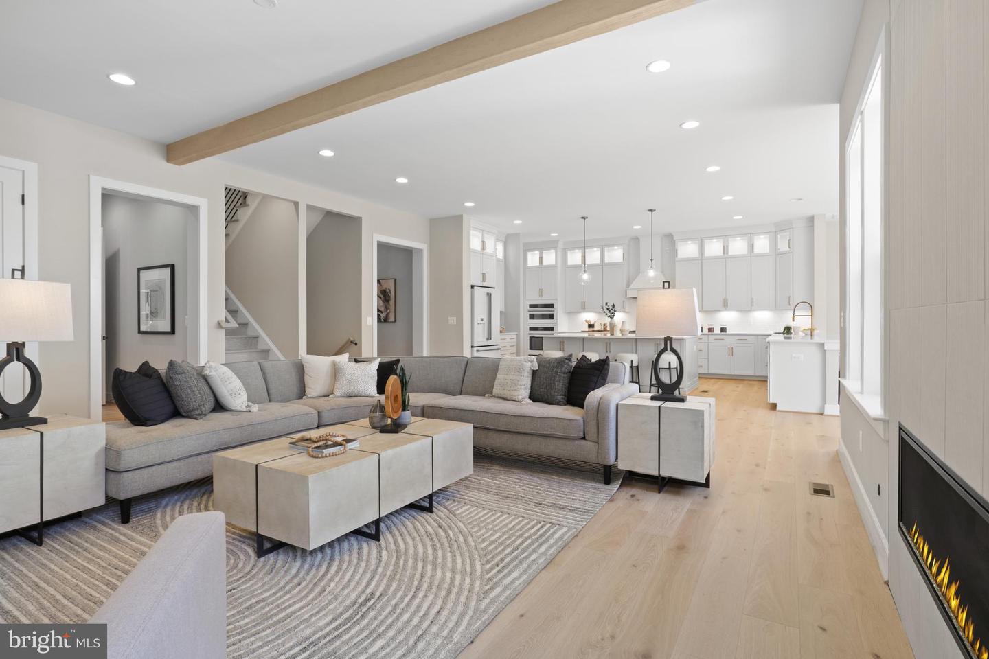 404 WINDOVER CT NW, VIENNA, Virginia 22180, 6 Bedrooms Bedrooms, ,5 BathroomsBathrooms,Residential,For sale,404 WINDOVER CT NW,VAFX2287744 MLS # VAFX2287744 404 WINDOVER CT NW, VIENNA, Virginia 22180, 6 Bedrooms Bedrooms, ,5 BathroomsBathrooms,Residential,For sale,404 WINDOVER CT NW,VAFX2287744 MLS # VAFX2287744