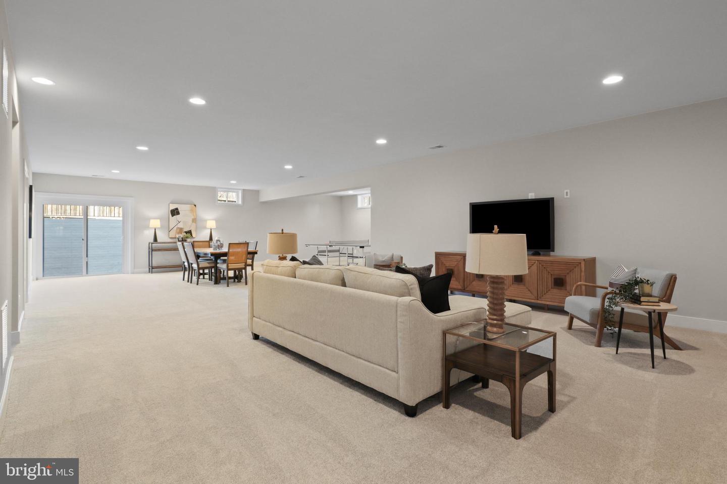 404 WINDOVER CT NW, VIENNA, Virginia 22180, 6 Bedrooms Bedrooms, ,5 BathroomsBathrooms,Residential,For sale,404 WINDOVER CT NW,VAFX2287744 MLS # VAFX2287744 404 WINDOVER CT NW, VIENNA, Virginia 22180, 6 Bedrooms Bedrooms, ,5 BathroomsBathrooms,Residential,For sale,404 WINDOVER CT NW,VAFX2287744 MLS # VAFX2287744