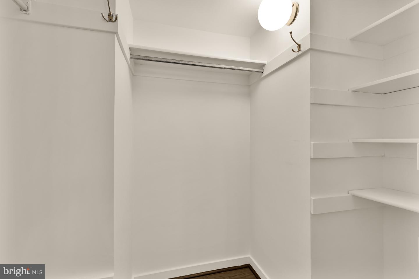 2114 N ST NW #32, WASHINGTON, District Of Columbia 20037, 2 Bedrooms Bedrooms, ,2 BathroomsBathrooms,Residential,For sale,2114 N ST NW #32,DCDC2243512 MLS # DCDC2243512