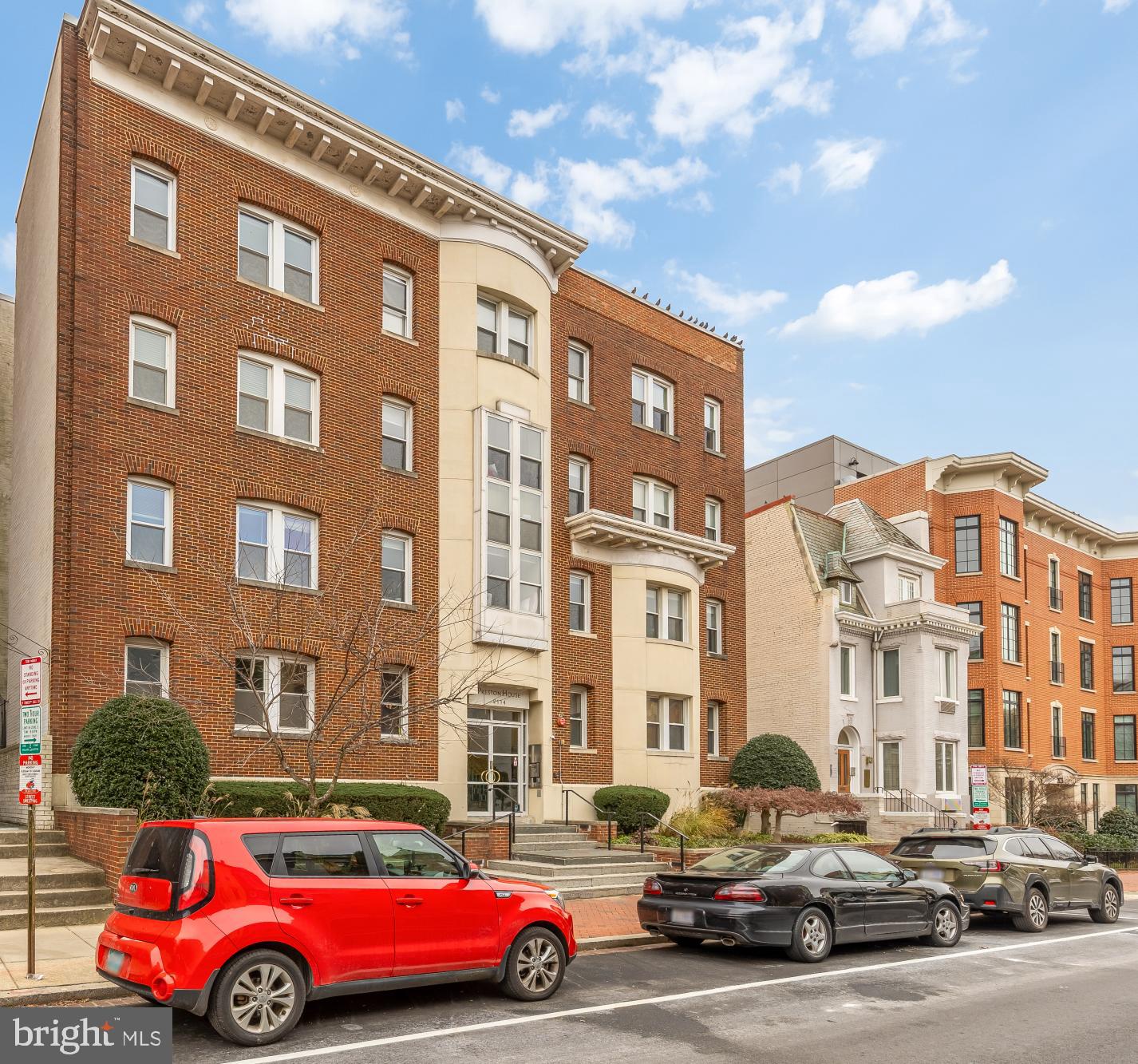 2114 N ST NW #32, WASHINGTON, District Of Columbia 20037, 2 Bedrooms Bedrooms, ,2 BathroomsBathrooms,Residential,For sale,2114 N ST NW #32,DCDC2243512 MLS # DCDC2243512