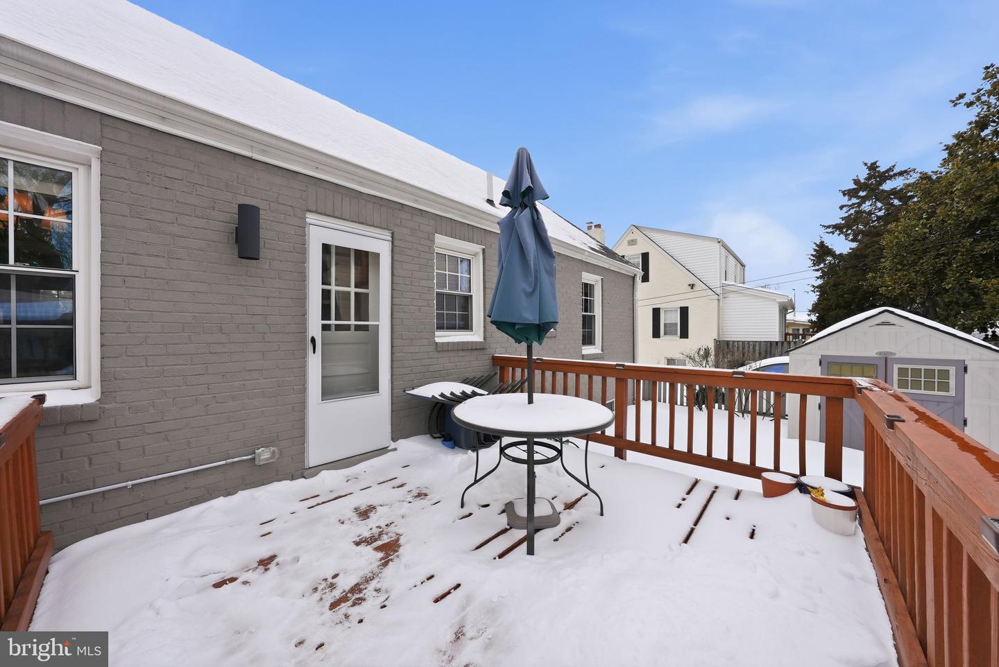 5611 WILSON BLVD, ARLINGTON, Virginia 22205, 3 Bedrooms Bedrooms, ,3 BathroomsBathrooms,Residential,For sale,5611 WILSON BLVD,VAAR2068208 MLS # VAAR2068208