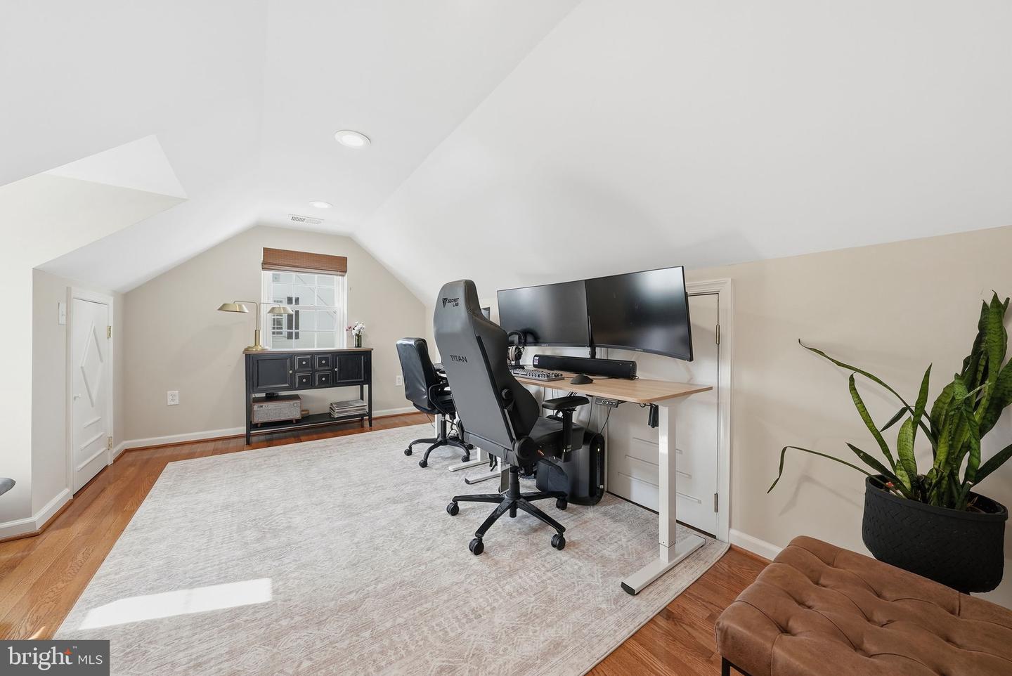 5611 WILSON BLVD, ARLINGTON, Virginia 22205, 3 Bedrooms Bedrooms, ,3 BathroomsBathrooms,Residential,For sale,5611 WILSON BLVD,VAAR2068208 MLS # VAAR2068208