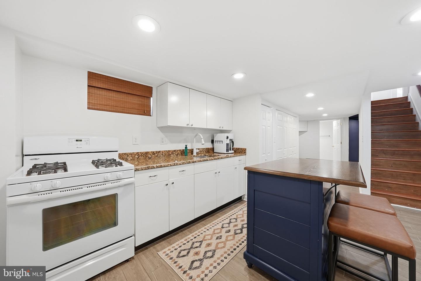 5611 WILSON BLVD, ARLINGTON, Virginia 22205, 3 Bedrooms Bedrooms, ,3 BathroomsBathrooms,Residential,For sale,5611 WILSON BLVD,VAAR2068208 MLS # VAAR2068208