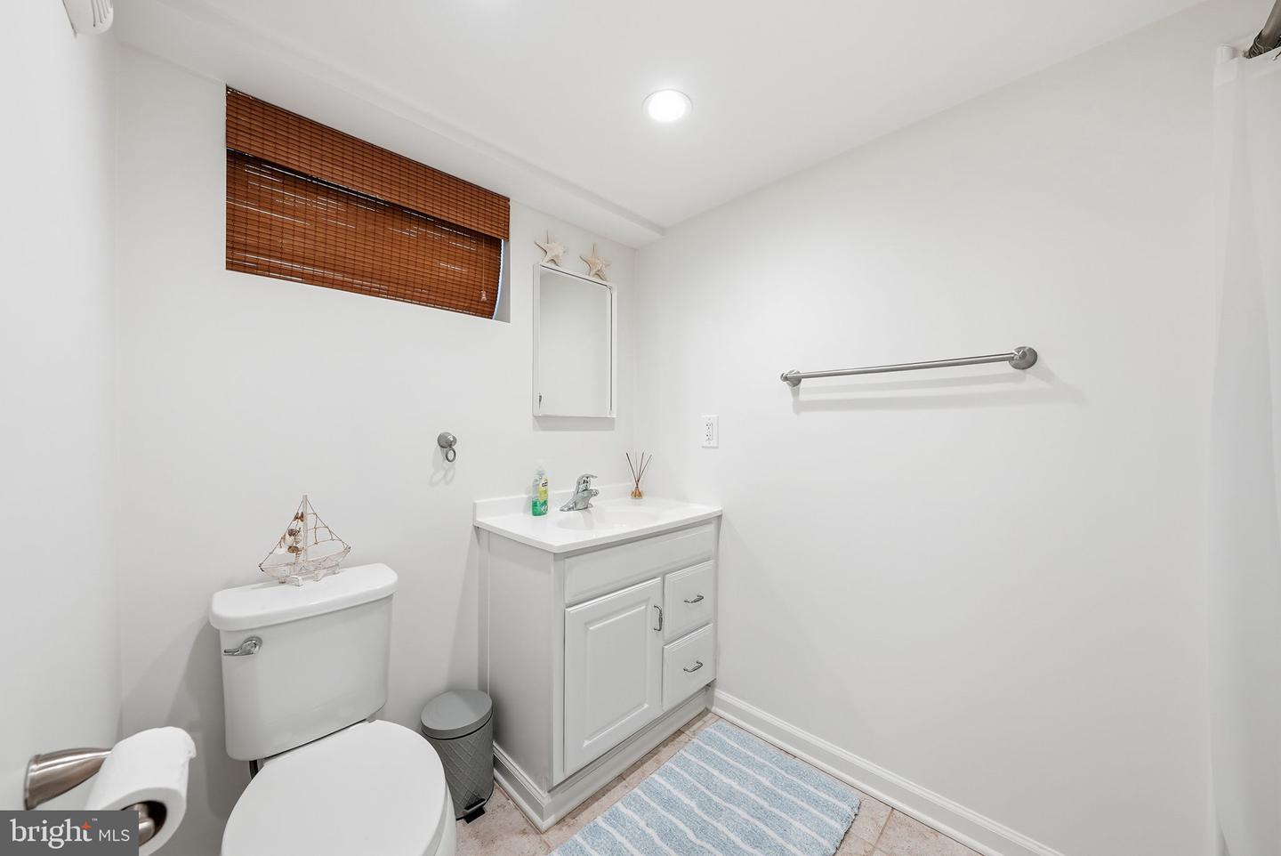 5611 WILSON BLVD, ARLINGTON, Virginia 22205, 3 Bedrooms Bedrooms, ,3 BathroomsBathrooms,Residential,For sale,5611 WILSON BLVD,VAAR2068208 MLS # VAAR2068208