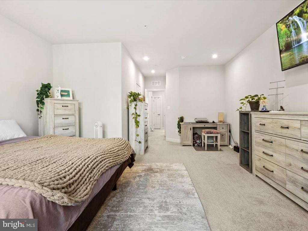 17437 SOUTHERN SHORES DR, DUMFRIES, Virginia 22026, 3 Bedrooms Bedrooms, 8 Rooms Rooms,2 BathroomsBathrooms,Residential,For sale,17437 SOUTHERN SHORES DR,VAPW2111378 MLS # VAPW2111378 17437 SOUTHERN SHORES DR, DUMFRIES, Virginia 22026, 3 Bedrooms Bedrooms, 8 Rooms Rooms,2 BathroomsBathrooms,Residential,For sale,17437 SOUTHERN SHORES DR,VAPW2111378 MLS # VAPW2111378