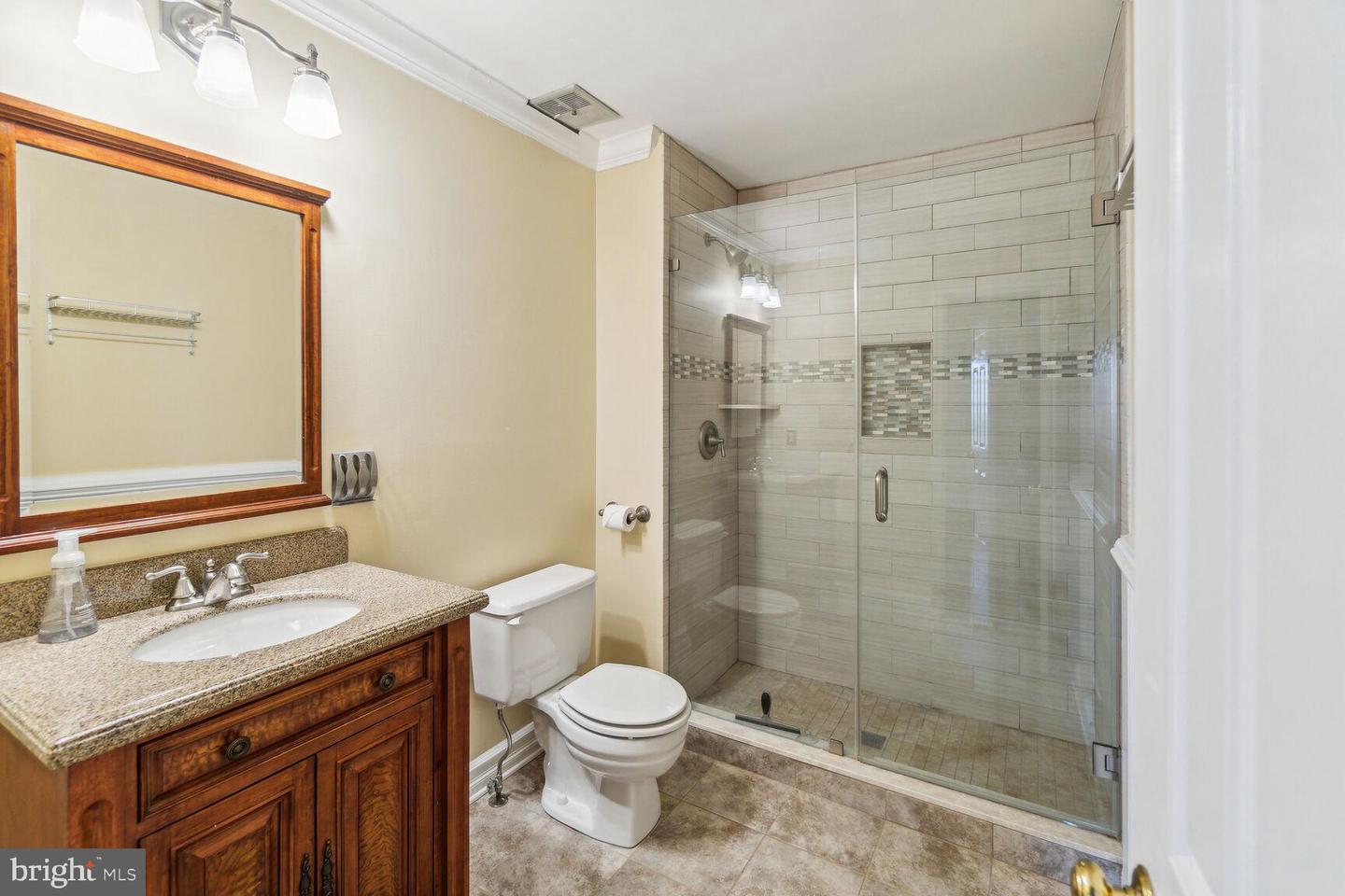 3023 MEETING ST, FALLS CHURCH, Virginia 22044, 4 Bedrooms Bedrooms, 12 Rooms Rooms,3 BathroomsBathrooms,Residential,For sale,3023 MEETING ST,VAFX2287766 MLS # VAFX2287766