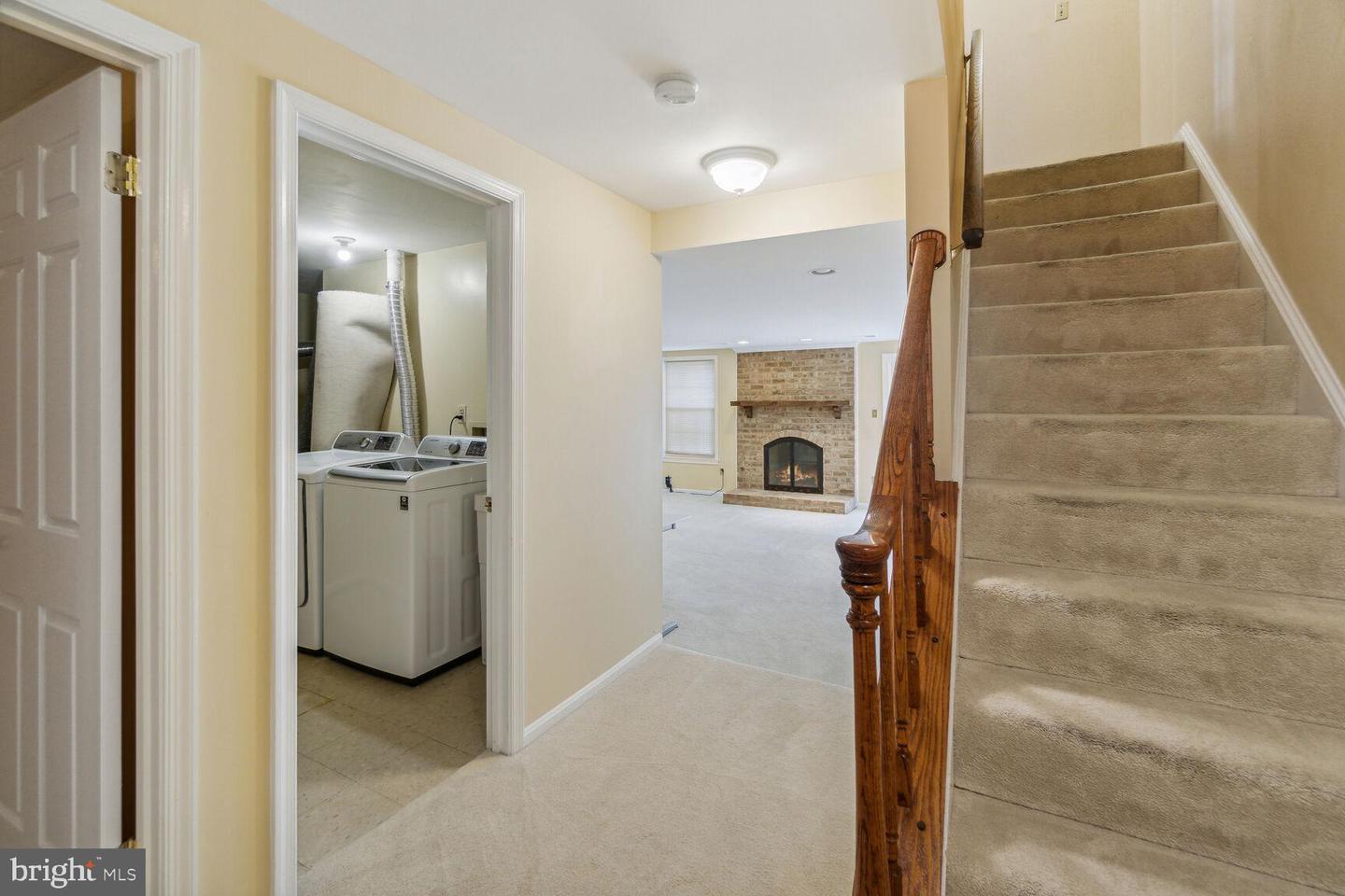 3023 MEETING ST, FALLS CHURCH, Virginia 22044, 4 Bedrooms Bedrooms, 12 Rooms Rooms,3 BathroomsBathrooms,Residential,For sale,3023 MEETING ST,VAFX2287766 MLS # VAFX2287766