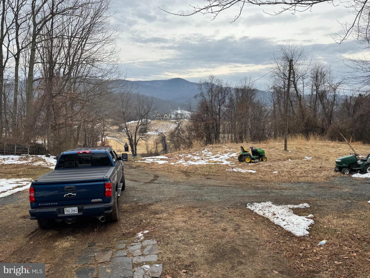 3847 LEEDS MANOR RD, MARSHALL, Virginia 20115, 3 Bedrooms Bedrooms, ,1 BathroomBathrooms,Residential,For sale,3847 LEEDS MANOR RD,VAFQ2020316 MLS # VAFQ2020316 3847 LEEDS MANOR RD, MARSHALL, Virginia 20115, 3 Bedrooms Bedrooms, ,1 BathroomBathrooms,Residential,For sale,3847 LEEDS MANOR RD,VAFQ2020316 MLS # VAFQ2020316