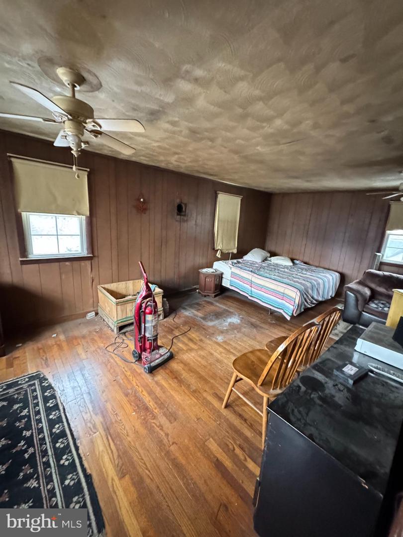 3847 LEEDS MANOR RD, MARSHALL, Virginia 20115, 3 Bedrooms Bedrooms, ,1 BathroomBathrooms,Residential,For sale,3847 LEEDS MANOR RD,VAFQ2020316 MLS # VAFQ2020316 3847 LEEDS MANOR RD, MARSHALL, Virginia 20115, 3 Bedrooms Bedrooms, ,1 BathroomBathrooms,Residential,For sale,3847 LEEDS MANOR RD,VAFQ2020316 MLS # VAFQ2020316