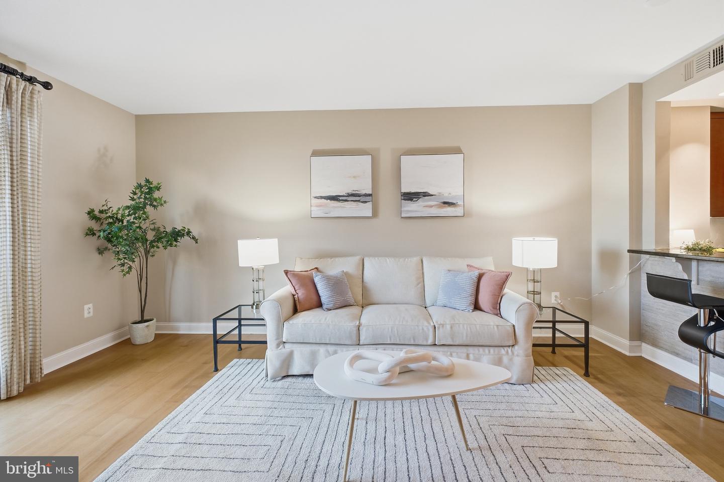 2050 JAMIESON AVE #1005, ALEXANDRIA, Virginia 22314, 1 Bedroom Bedrooms, 4 Rooms Rooms,1 BathroomBathrooms,Residential,For sale,2050 JAMIESON AVE #1005,VAAX2053584 MLS # VAAX2053584