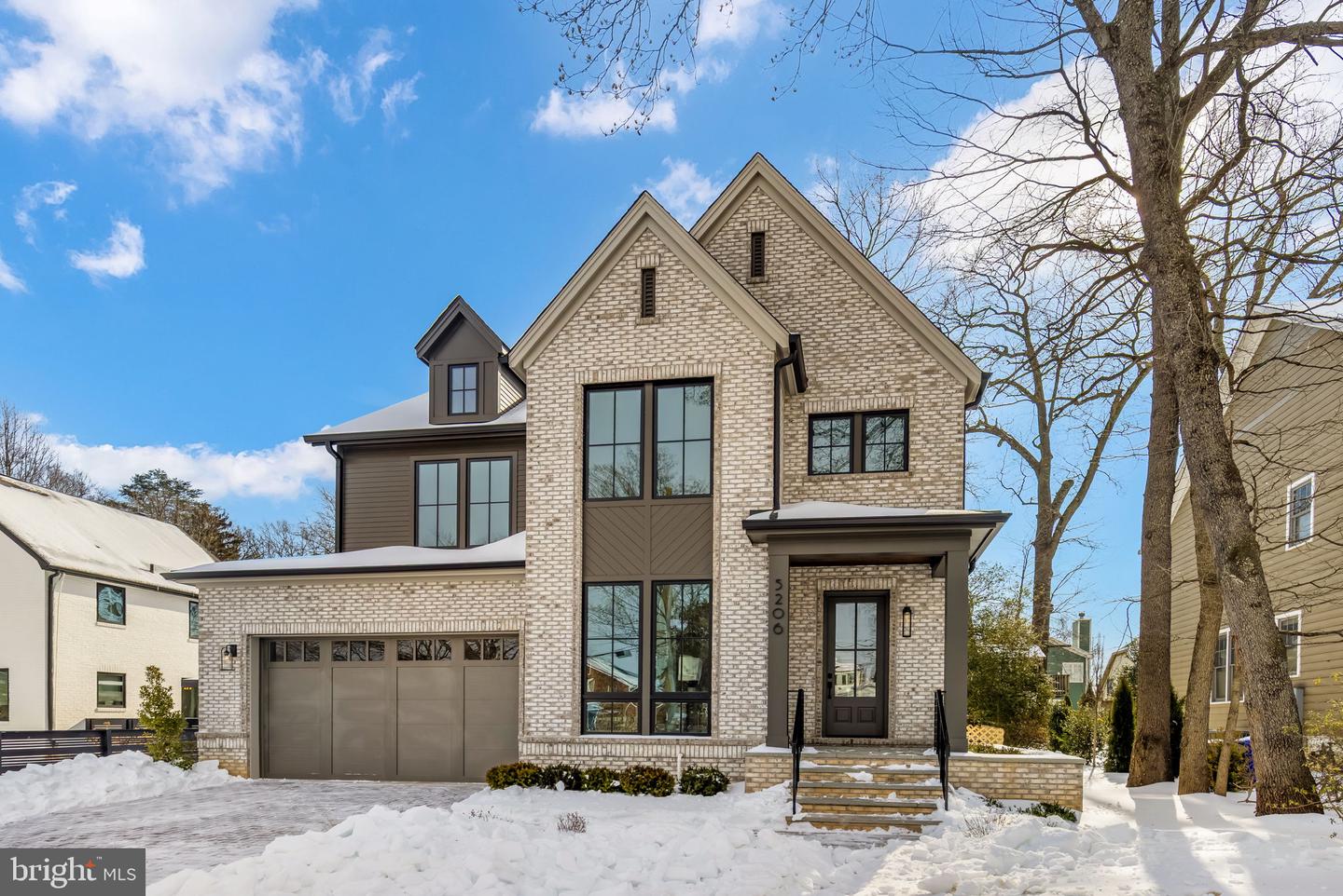 5206 12TH ST N, ARLINGTON, Virginia 22205, 5 Bedrooms Bedrooms, ,5 BathroomsBathrooms,Residential,For sale,5206 12TH ST N,VAAR2068222 MLS # VAAR2068222