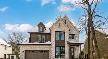 5206 12TH ST N, ARLINGTON, Virginia 22205, 5 Bedrooms Bedrooms, ,5 BathroomsBathrooms,Residential,For sale,5206 12TH ST N,VAAR2068222 MLS # VAAR2068222