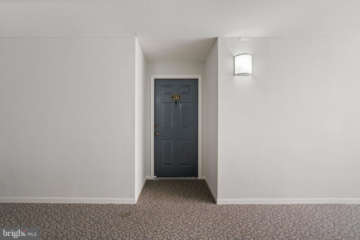 3309 WYNDHAM CIR #2186, ALEXANDRIA, Virginia 22302, 2 Bedrooms Bedrooms, ,2 BathroomsBathrooms,Residential,For sale,3309 WYNDHAM CIR #2186,VAAX2053590 MLS # VAAX2053590