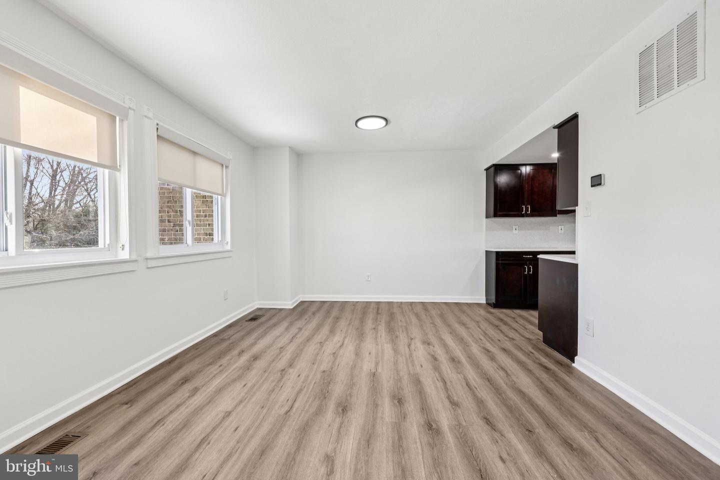 502 GILES PL, STERLING, Virginia 20164, 3 Bedrooms Bedrooms, ,3 BathroomsBathrooms,Residential,For sale,502 GILES PL,VALO2103332 MLS # VALO2103332